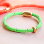 Neon-Schmuck aus Segeltau fertigen