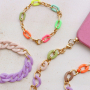Entwerfen Sie Ohrringe, Armb&auml;nder, Hals- und Handyketten mit Acrylgliedern