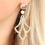 Schmuck gestalten mit Resin-Anh&auml;ngern im hauseigenen Design