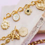 Kreative Designideen f&uuml;r Schmuck im Blumenanh&auml;ngern