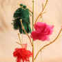 Kreieren Sie einen einzigartigen Look mit Blumen-Ohrringen