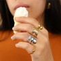 Elegant trendige Armcuffs & Armringe aus Edelstahl, die inspirieren 