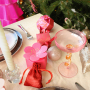 Weihnachtliche Verpackungen, die das Schmuckgeschenk festlich machen 
